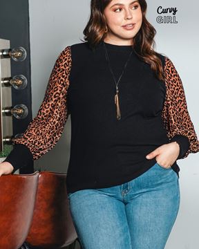 Immagine di CURVY GIRL RIBBED TOP WITH LEOPARD SLEEVE